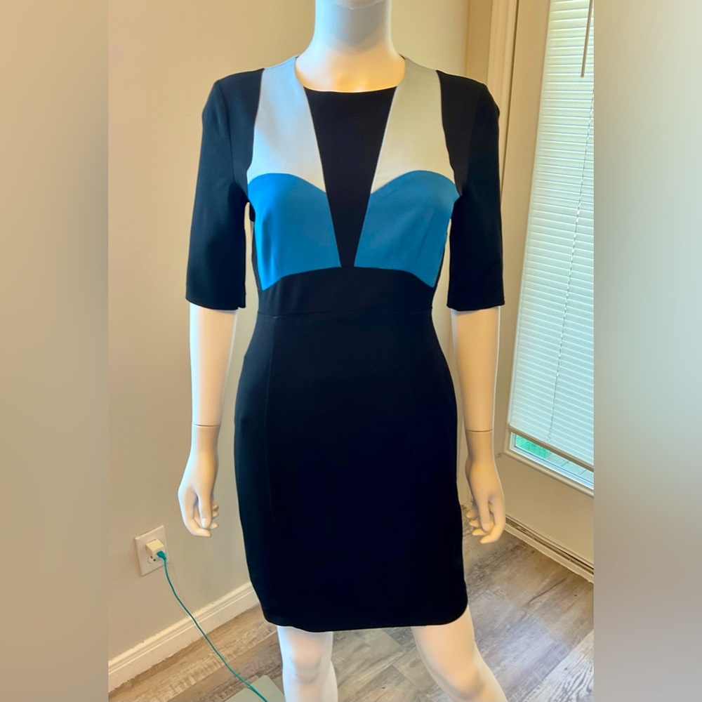 PINKO Woven sheath dress, US size 8. multi-colored, round neck, 3/4 sleeves,